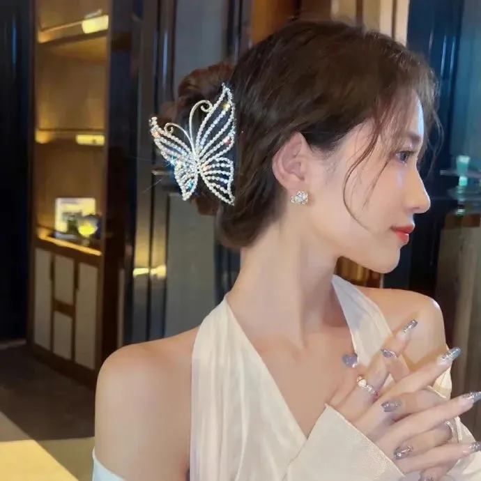 新中式家居：传统与现代的平衡